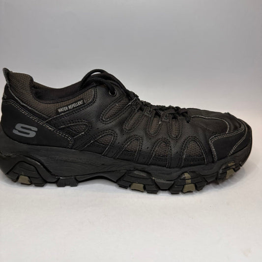 Skechers Terrabite Shoe (UK/PK 9.5)  Black