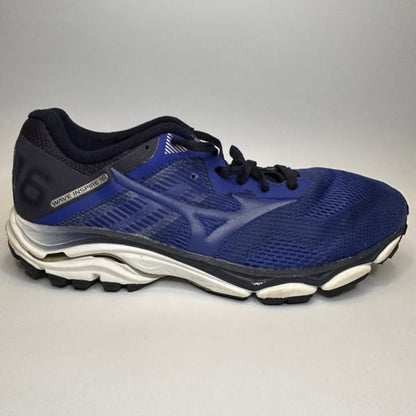 Mizunos Men's wave Shoes  (UK/PK 7.5) - Blue